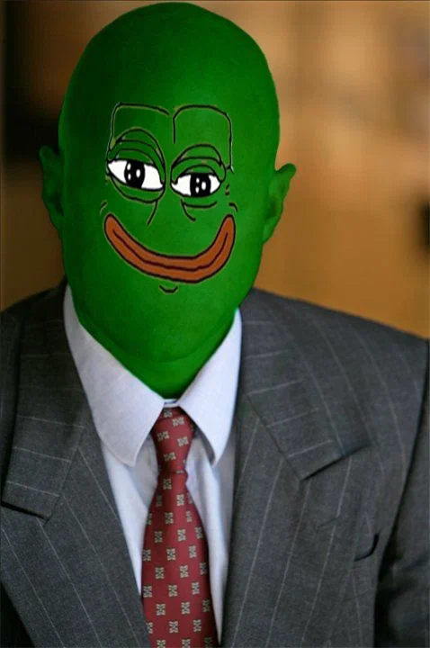 Pepe Watching